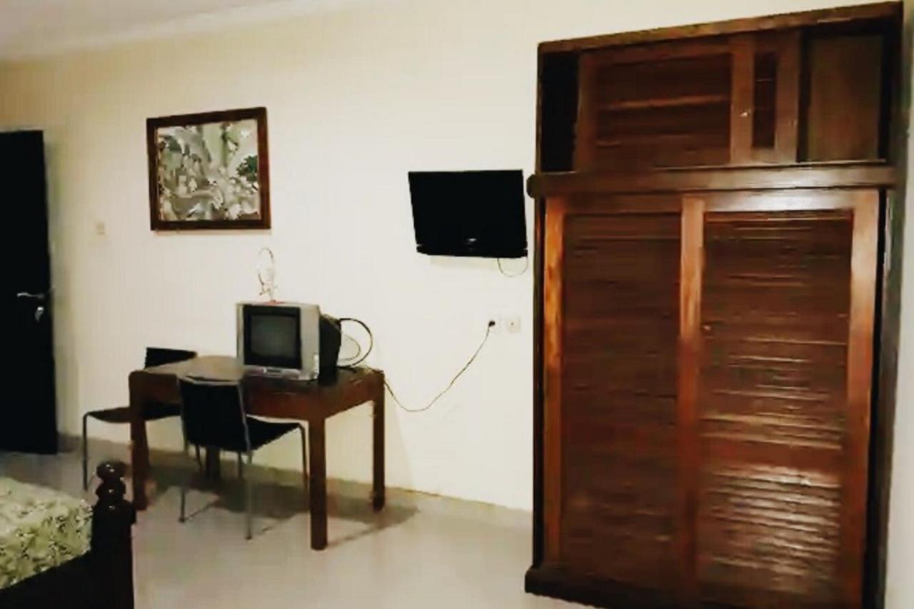 Fontana Redpartner 2* Sanur (Bali)
